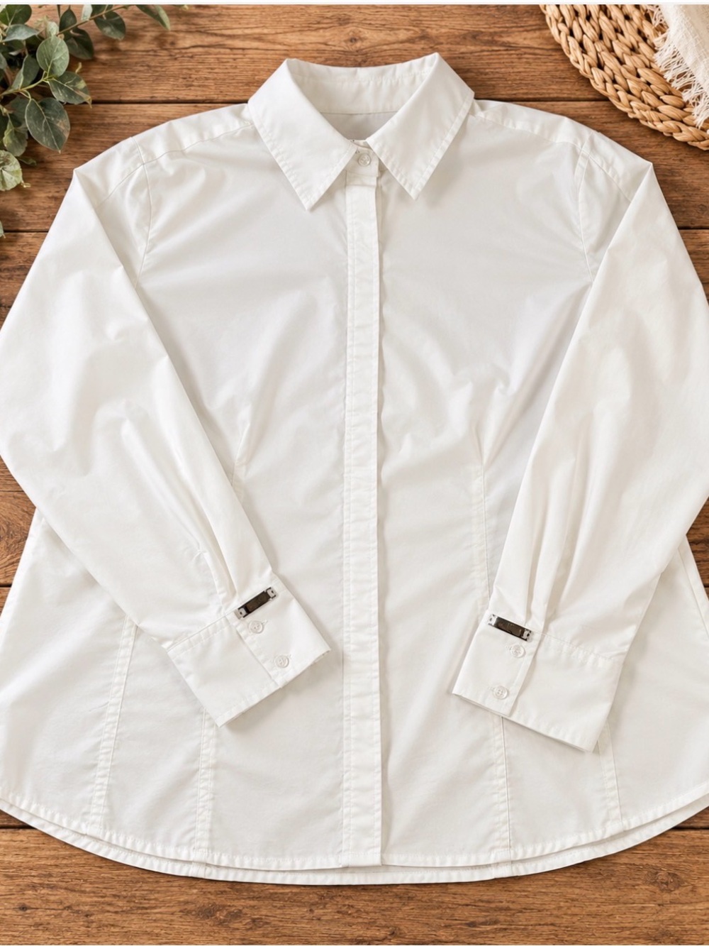 Christopher & Banks XL White Stretch Button Down Long Sleeve Shirt